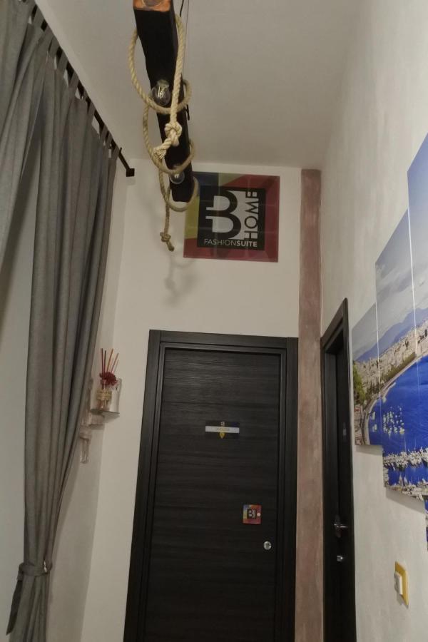 Bhome Fashion Suite Napoli Bagian luar foto