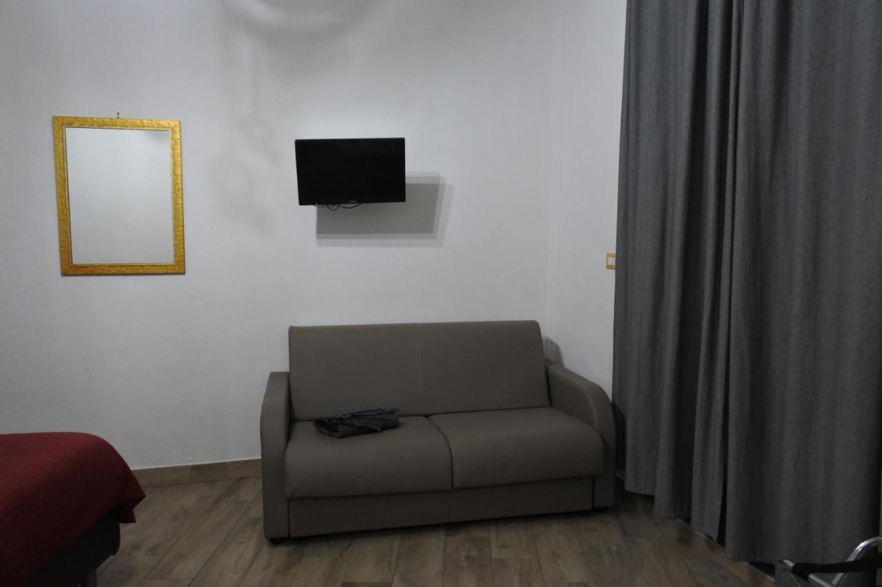 Bhome Fashion Suite Napoli Bagian luar foto