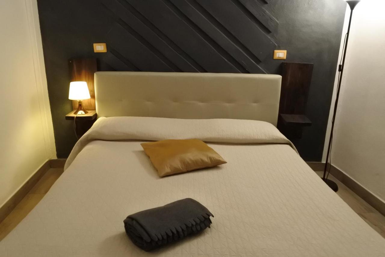 Bhome Fashion Suite Napoli Bagian luar foto