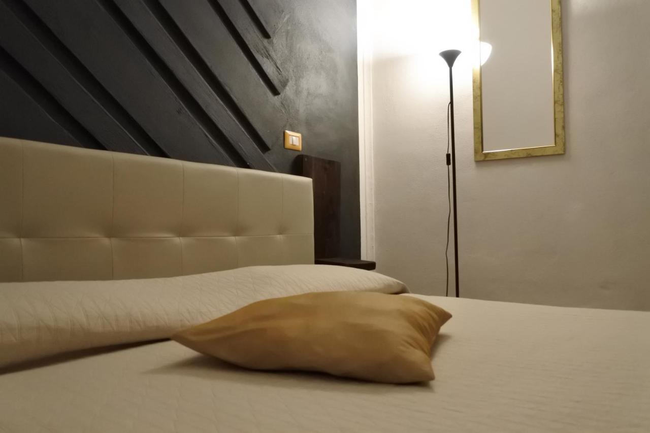 Bhome Fashion Suite Napoli Bagian luar foto