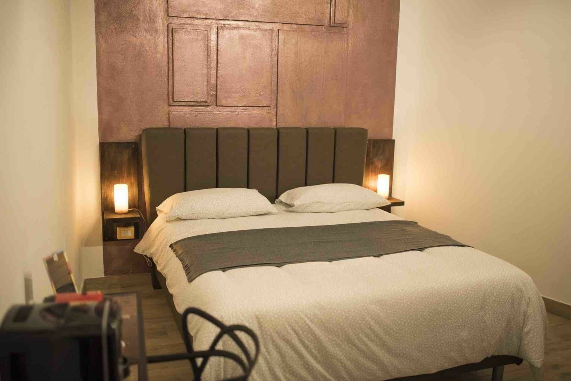 Bhome Fashion Suite Napoli Bagian luar foto