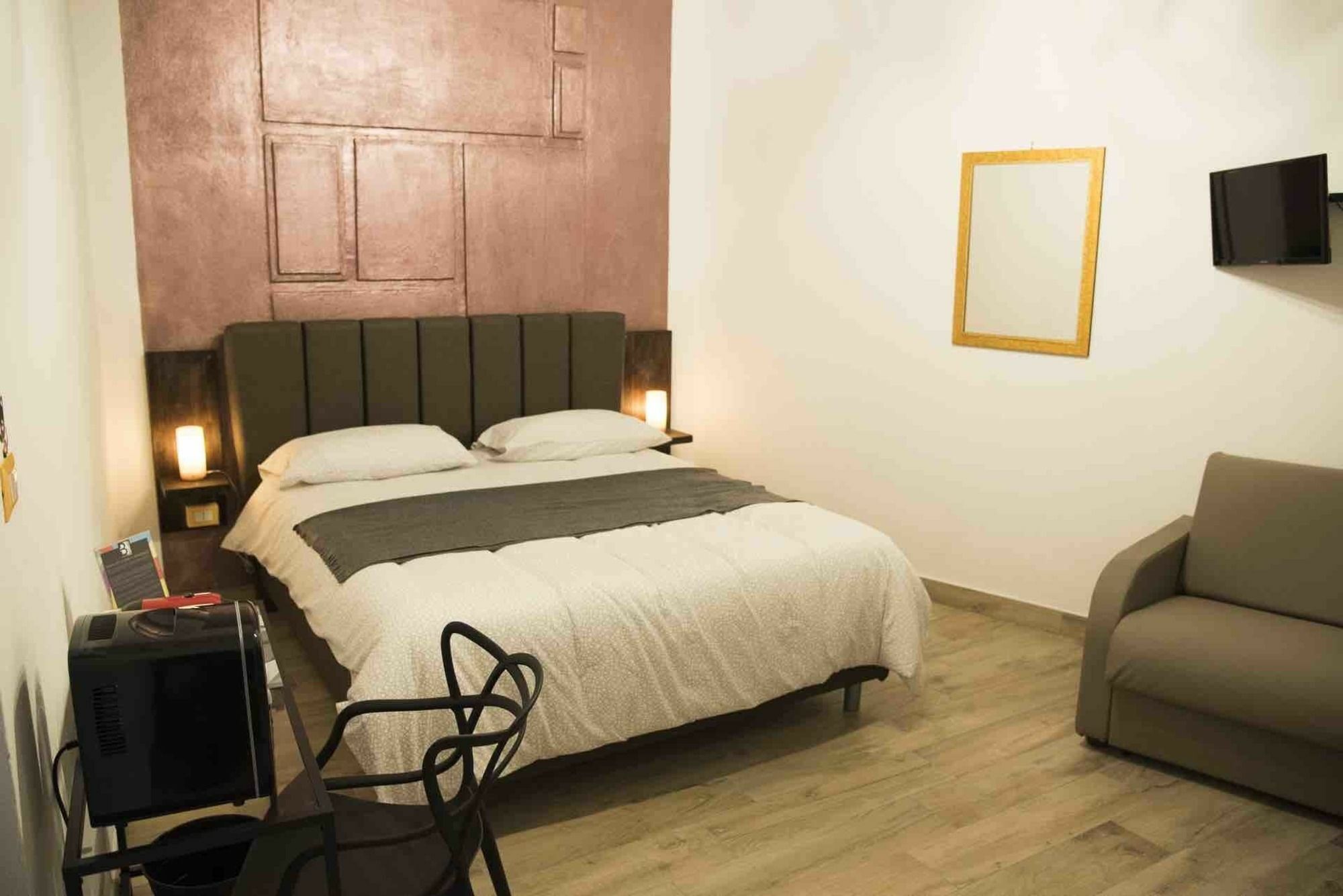 Bhome Fashion Suite Napoli Bagian luar foto