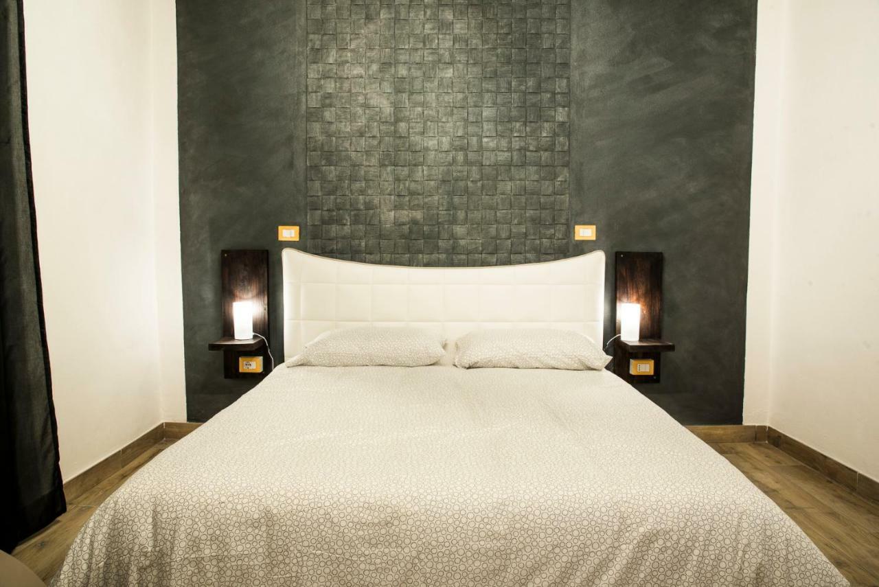 Bhome Fashion Suite Napoli Bagian luar foto