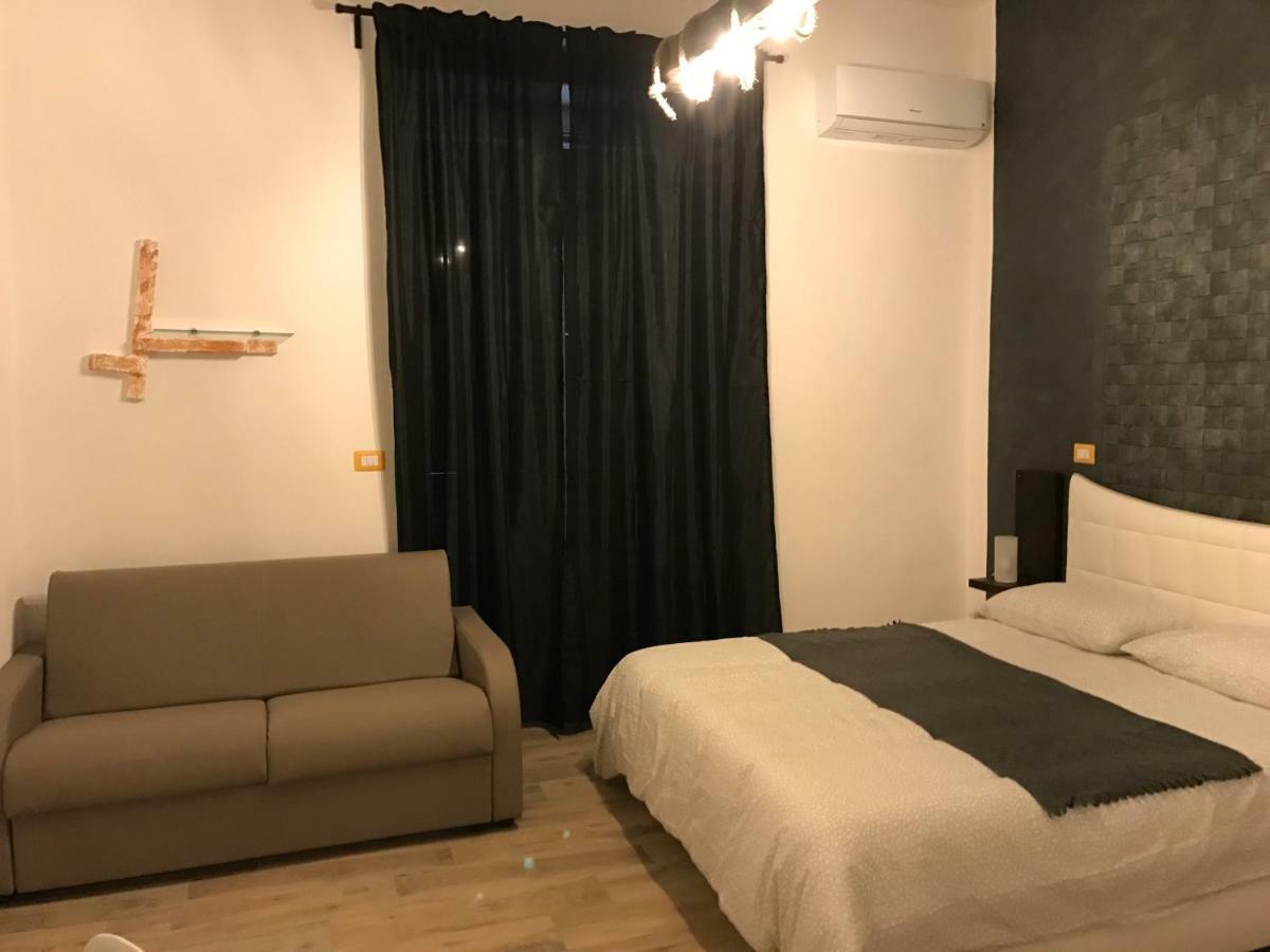 Bhome Fashion Suite Napoli Bagian luar foto